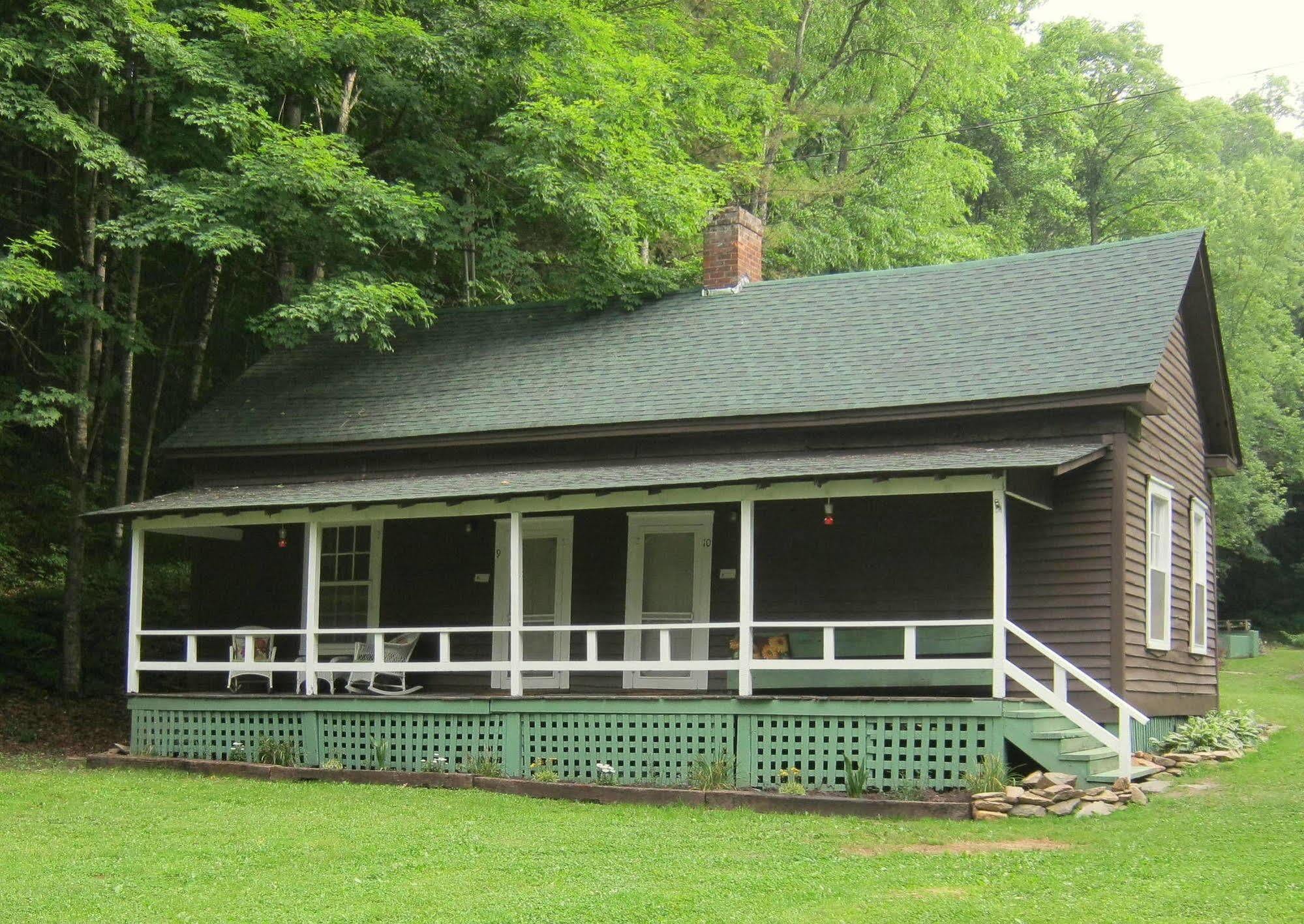 The Cabins At Healing Springs Crumpler Ngoại thất bức ảnh