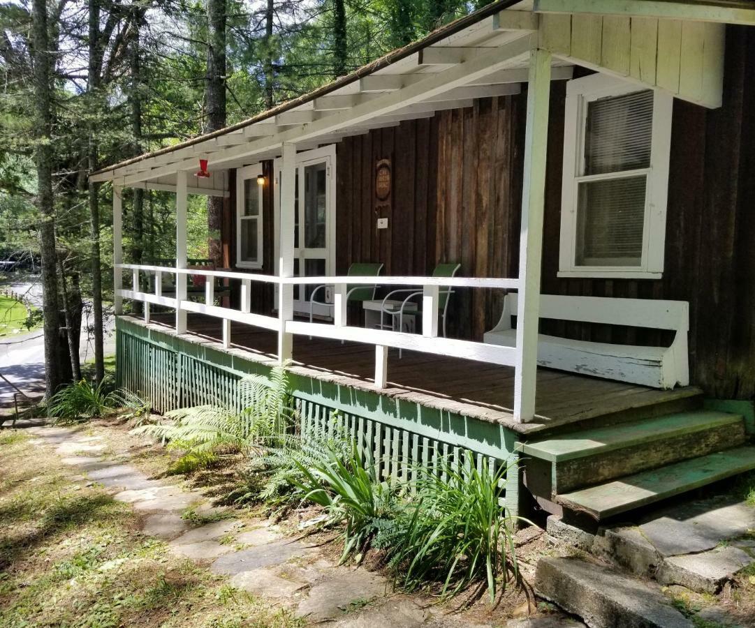 The Cabins At Healing Springs Crumpler Ngoại thất bức ảnh